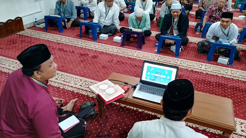 Pelatihan Imam Bersanad