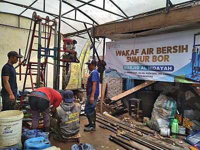 Wakaf air Bersih  Sumur Bor