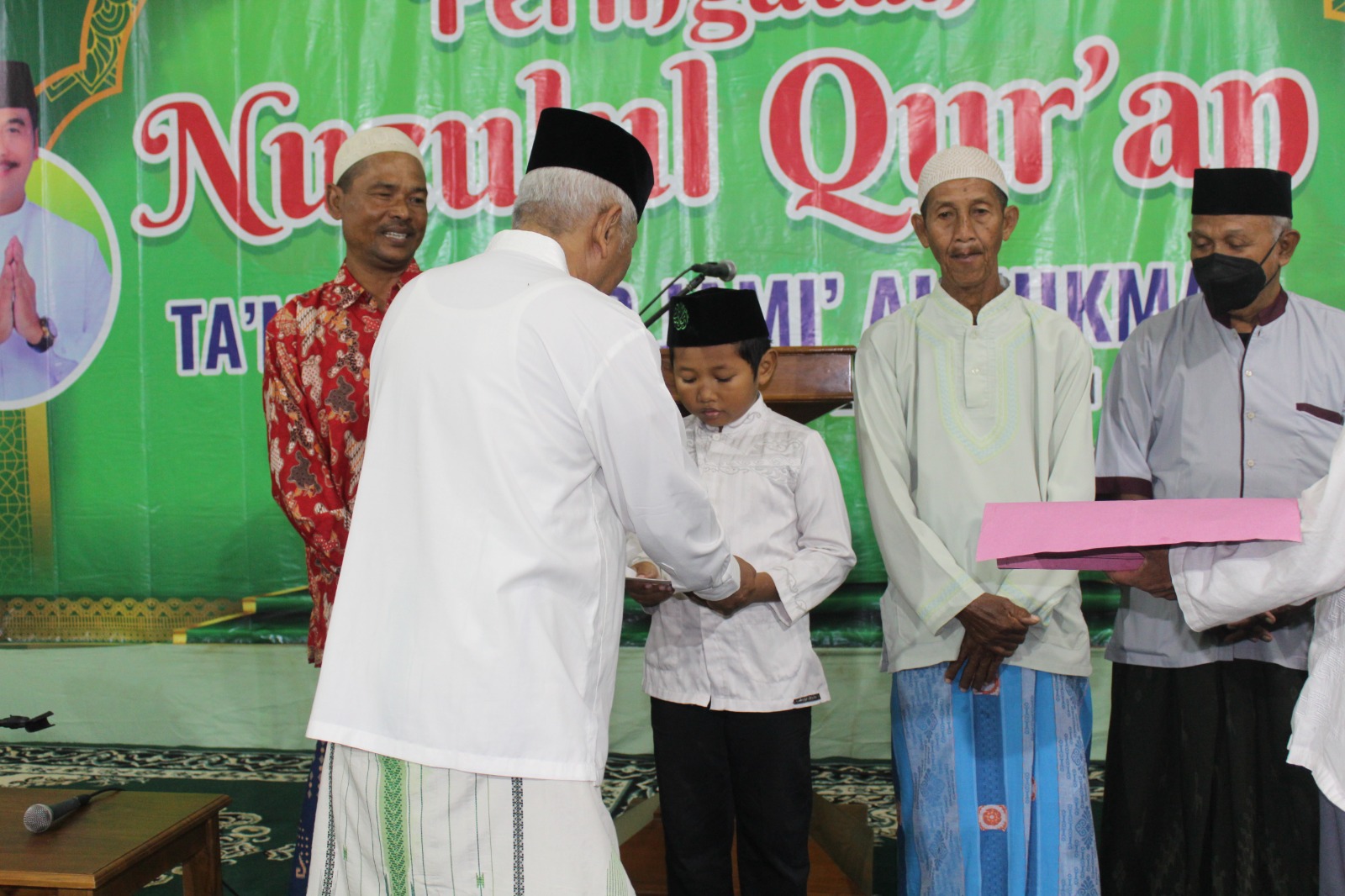 Al-Hikmah Berbagi