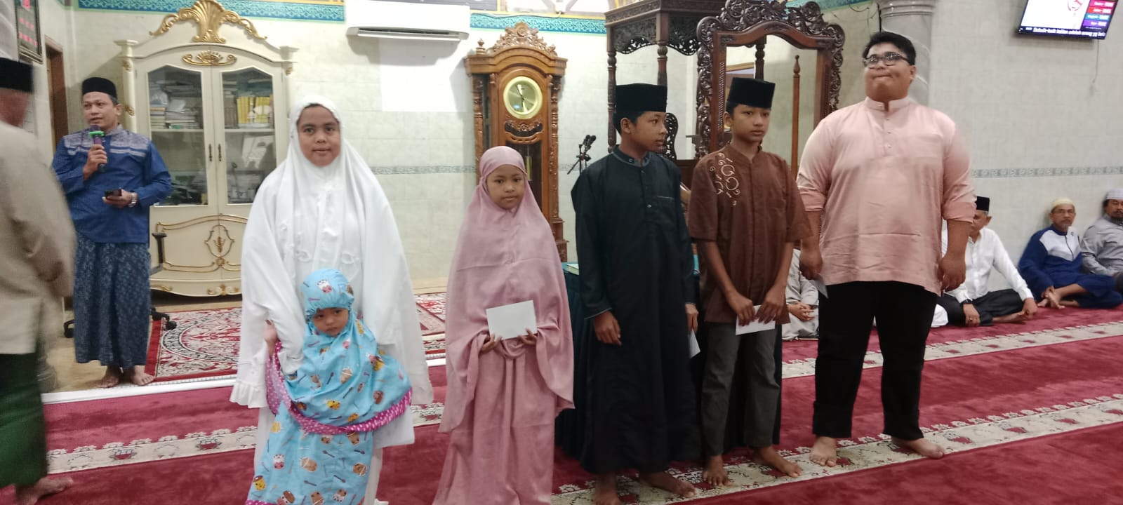 Ekonomi dan Sosial