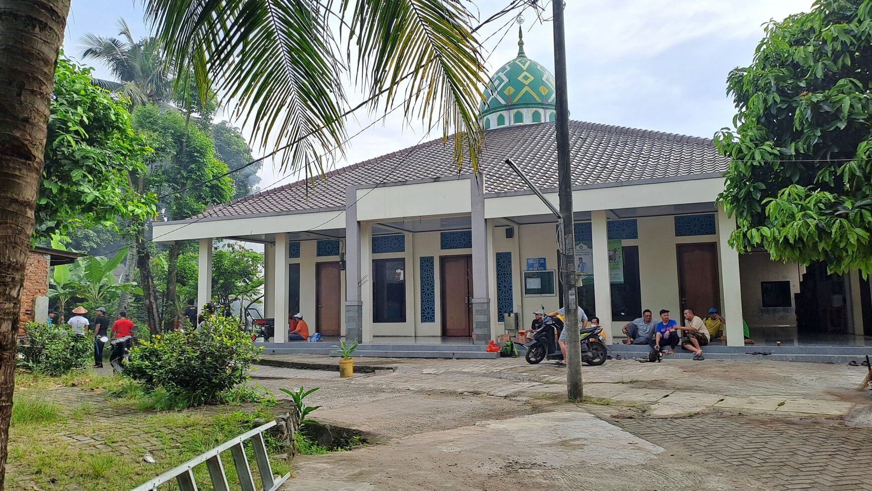 Sarana dan Prasarana
