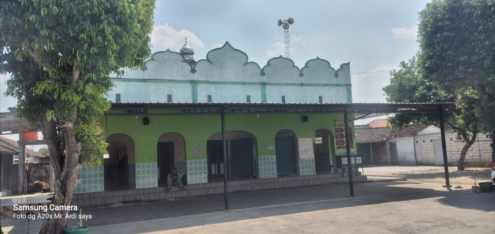 Ayo, Bangun Istana  Di Surga