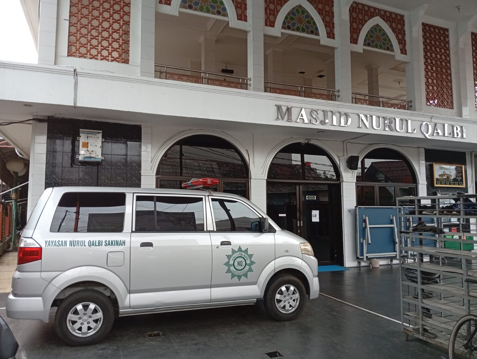 Masjid Nurul Qalbi Sakinah - dari Teras Selatan
