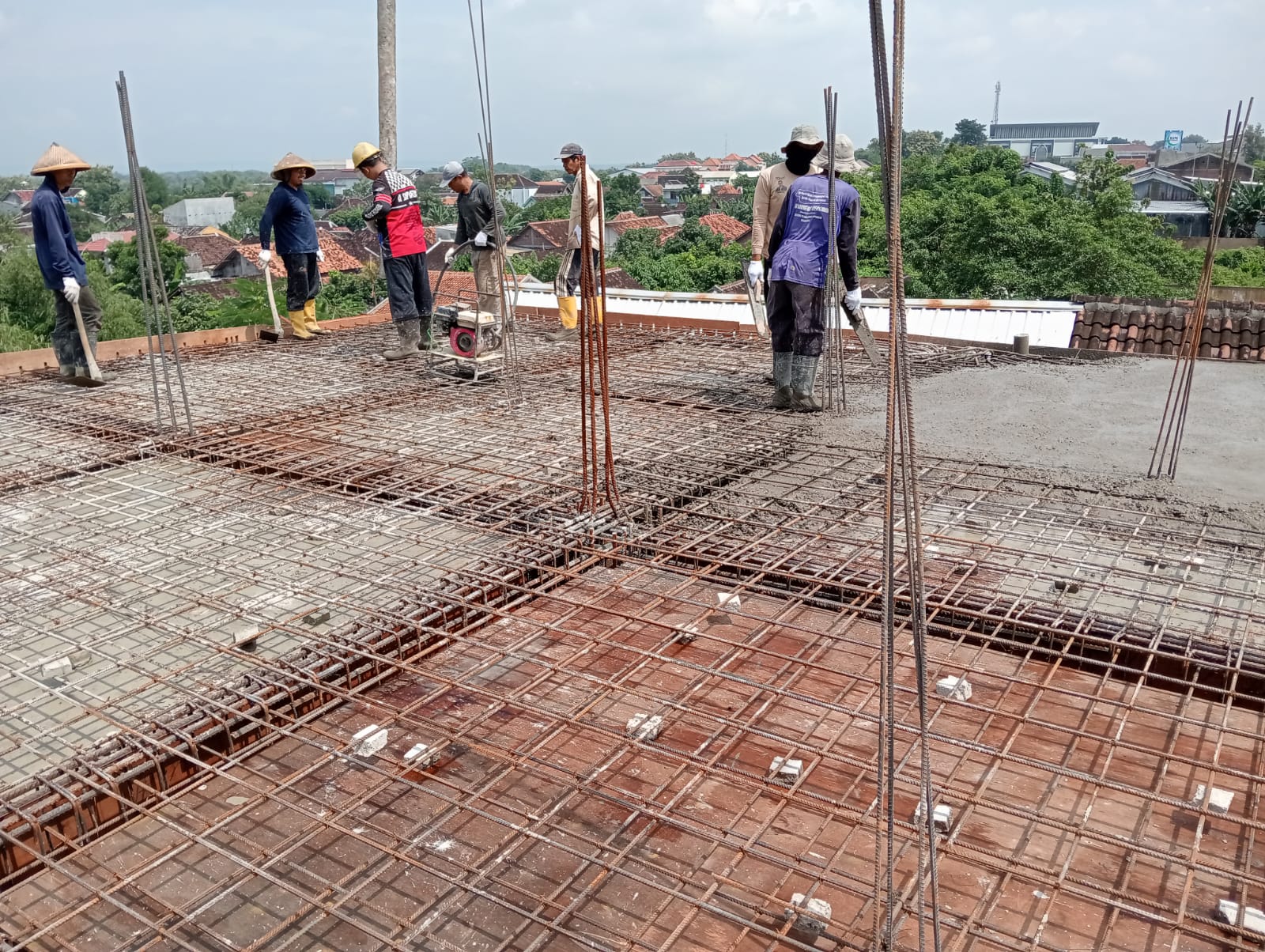 Pembangunan Masjid Al Mukmin