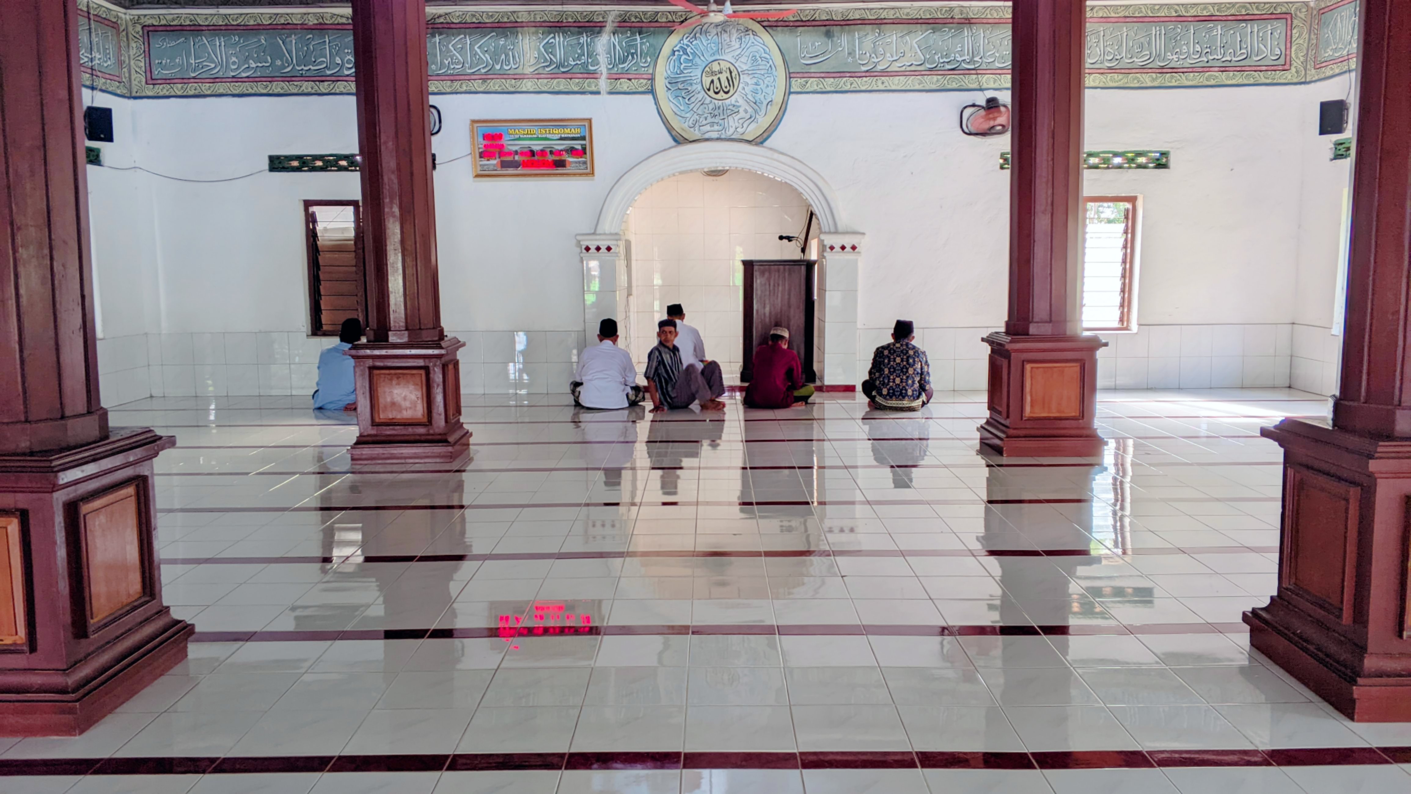 Indoor Masjid