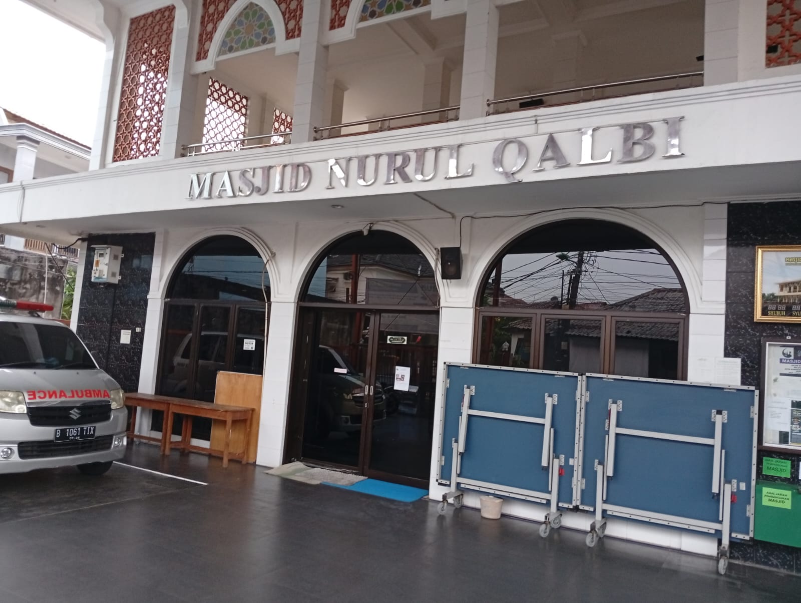 Masjid Nurul Qalbi Sakinah - dari Teras Utara